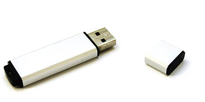 clé USB blanche